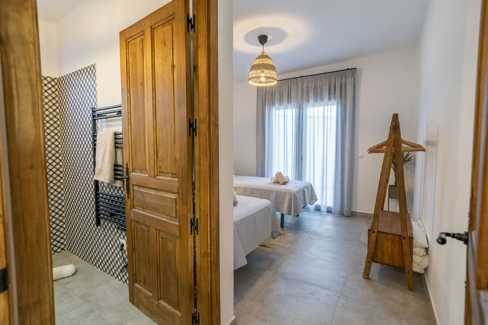 Double bedroom suite